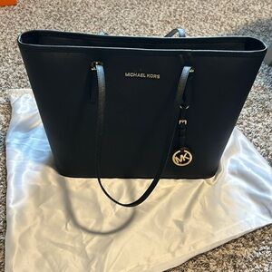Beautiful classic Michael Kore tote, never used!